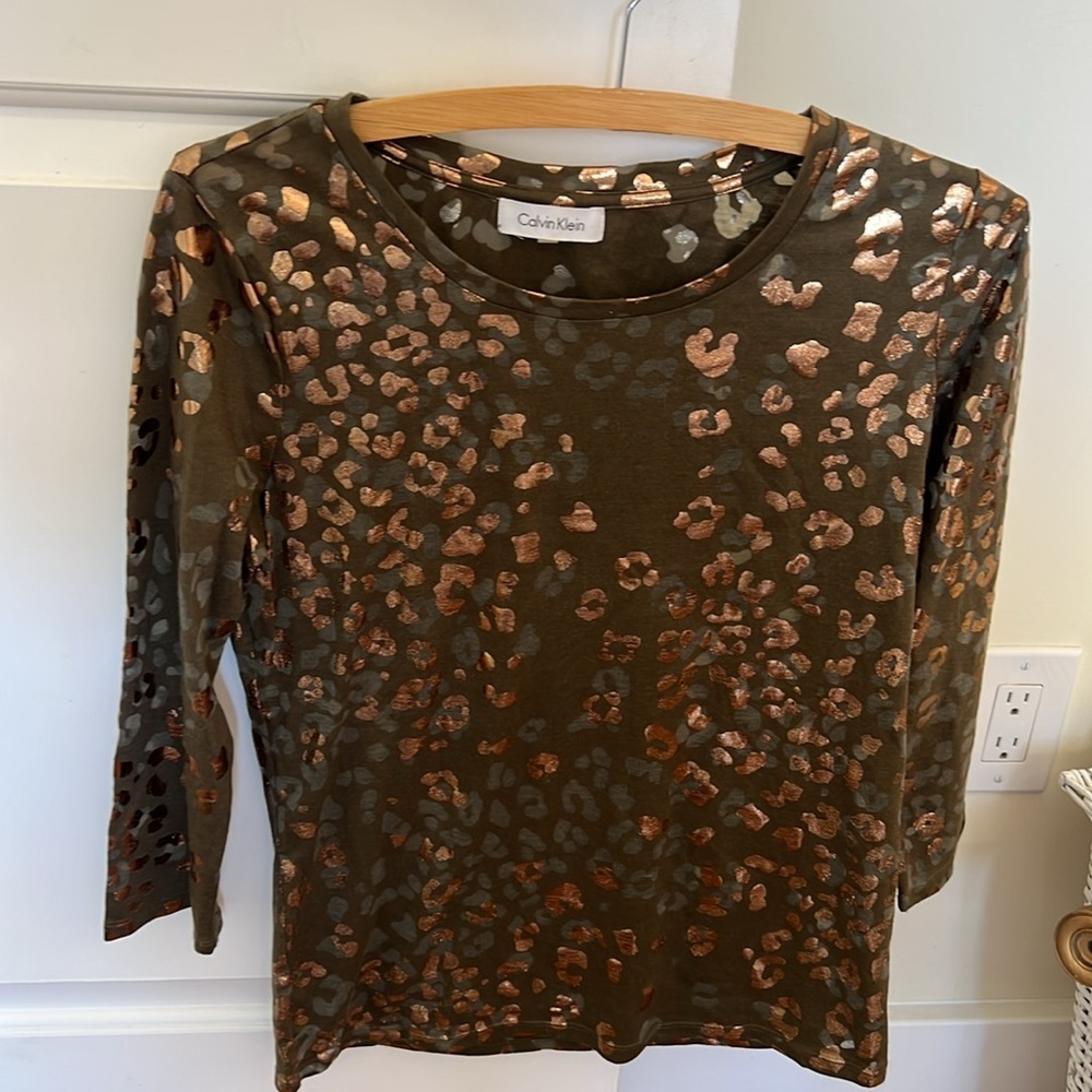 Calvin Klein olive green metallic top NWOT S - Picture 11 of 11